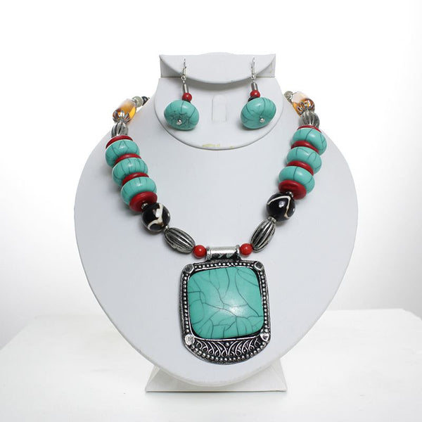 Tribal Turquoise Beaded Necklace Set
